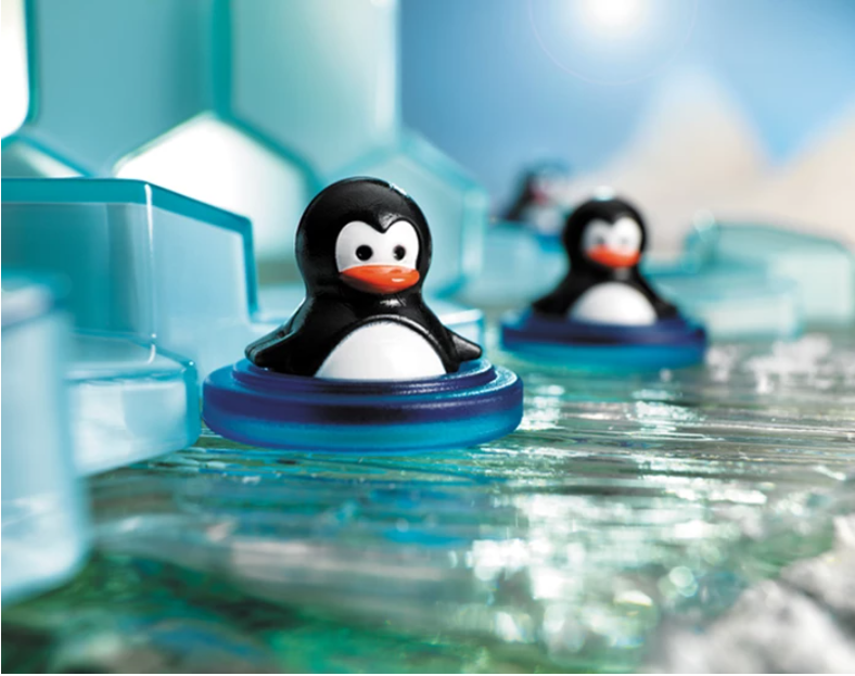 Penguins Pool Party - Image 4